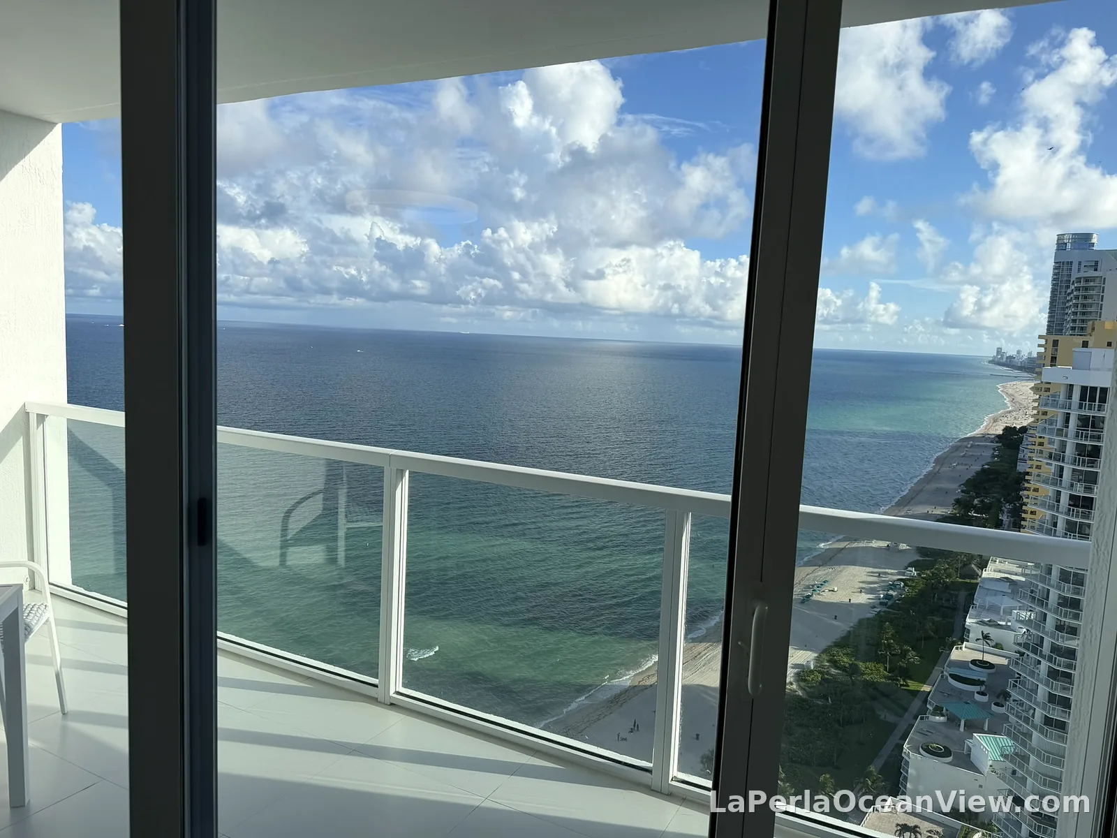 Direct ocean view from the living room of residence 3101